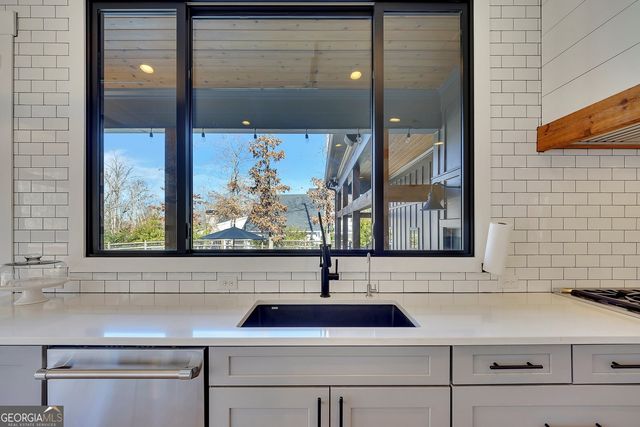 12560 Sibley Lane, Roswell, GA 30075