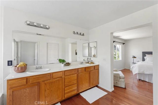 7701 Jordan, Canoga Park, CA 91304