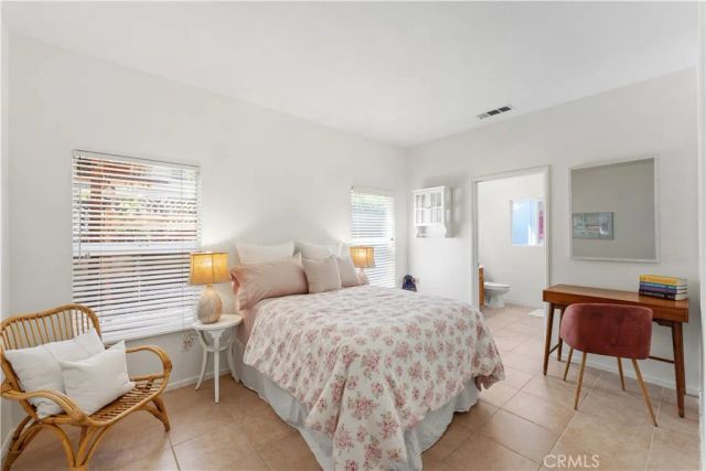 7701 Jordan, Canoga Park, CA 91304