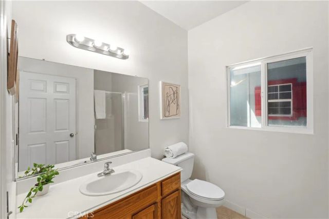7701 Jordan, Canoga Park, CA 91304
