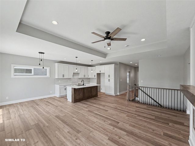 2939 Lake Hill Drive, Des Moines, IA 50320