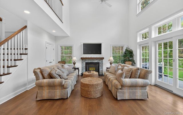 9 Briarsweet Lane, East Hampton, NY 11937