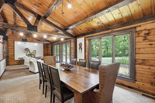 17400 Pope Dale Rd, Louisville, KY 40245
