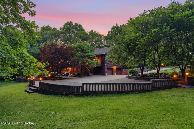 17400 Pope Dale Rd, Louisville, KY 40245