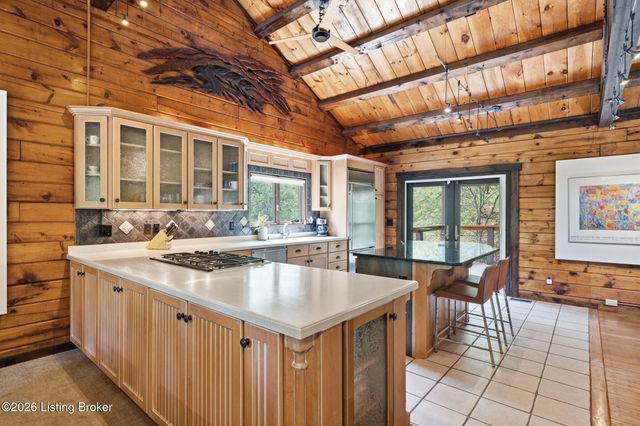 17400 Pope Dale Rd, Louisville, KY 40245