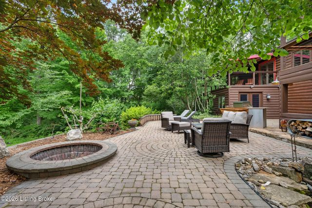 17400 Pope Dale Rd, Louisville, KY 40245