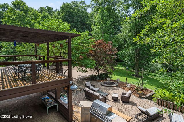 17400 Pope Dale Rd, Louisville, KY 40245