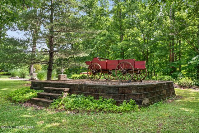 17400 Pope Dale Rd, Louisville, KY 40245