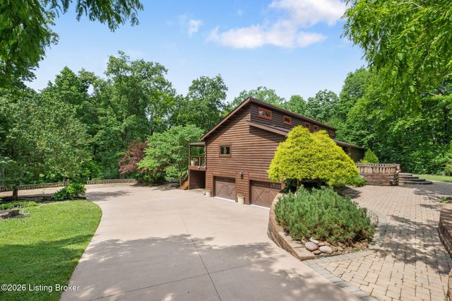 17400 Pope Dale Rd, Louisville, KY 40245