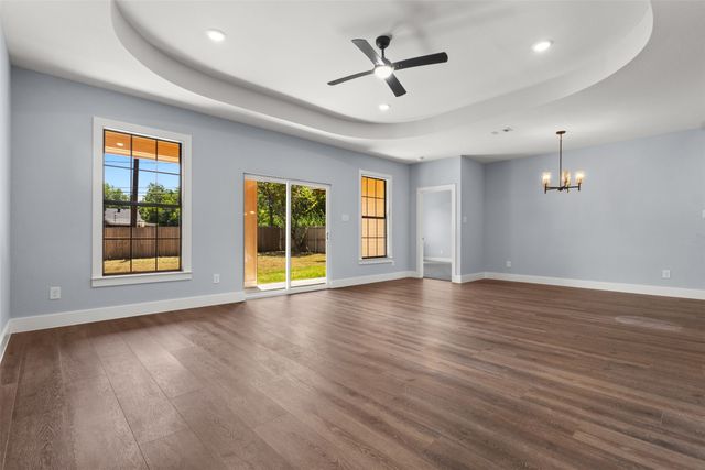2618 Seevers Avenue, Dallas, TX 75216