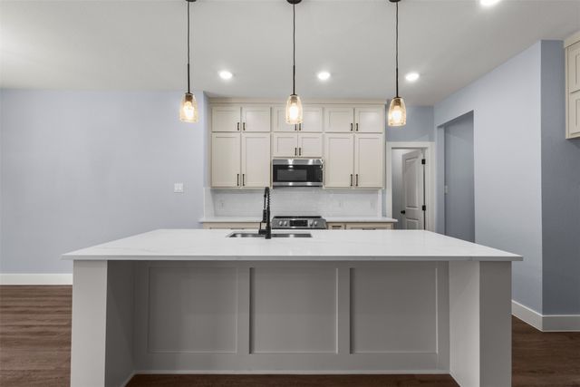 2618 Seevers Avenue, Dallas, TX 75216