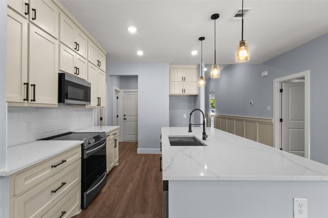 2618 Seevers Avenue, Dallas, TX 75216