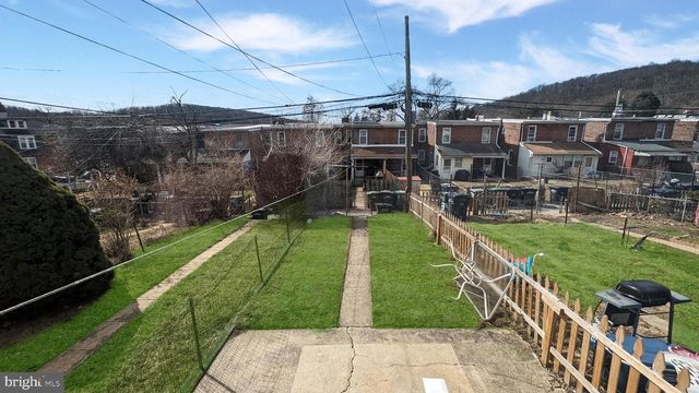 36 W 5TH AVENUE, Coatesville, PA 19320