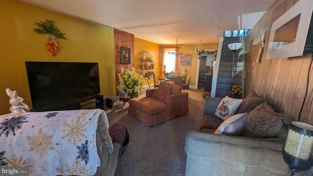 36 W 5TH AVENUE, Coatesville, PA 19320