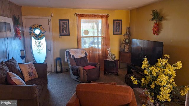 36 W 5TH AVENUE, Coatesville, PA 19320