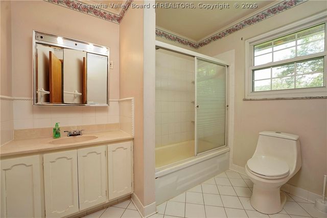 250 Eureka Road, Charleston, WV 25314
