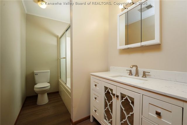 250 Eureka Road, Charleston, WV 25314