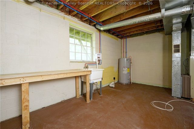 250 Eureka Road, Charleston, WV 25314