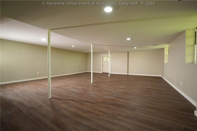 250 Eureka Road, Charleston, WV 25314