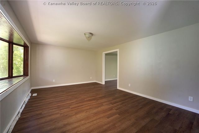 250 Eureka Road, Charleston, WV 25314