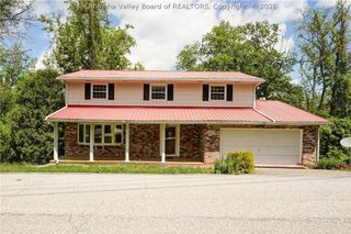 250 Eureka Road, Charleston, WV 25314