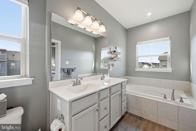 5912 PECKING STONE ST, New Market, MD 21774