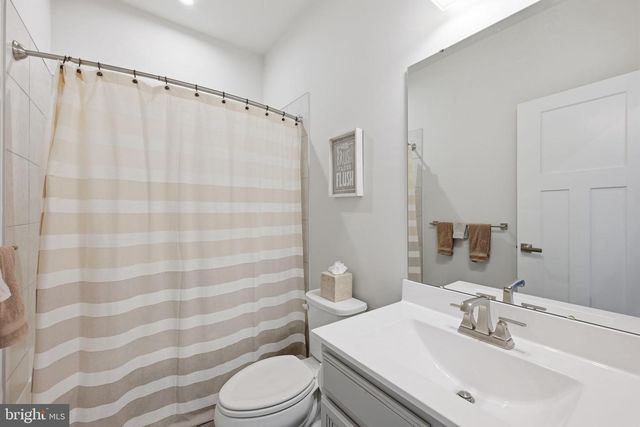 5912 PECKING STONE ST, New Market, MD 21774