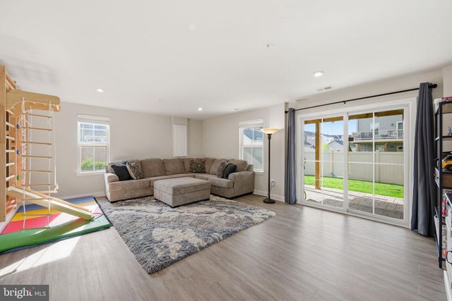 5912 PECKING STONE ST, New Market, MD 21774