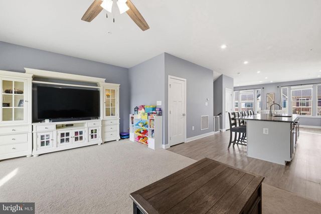 5912 PECKING STONE ST, New Market, MD 21774