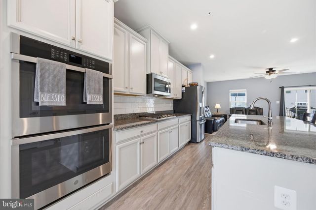 5912 PECKING STONE ST, New Market, MD 21774