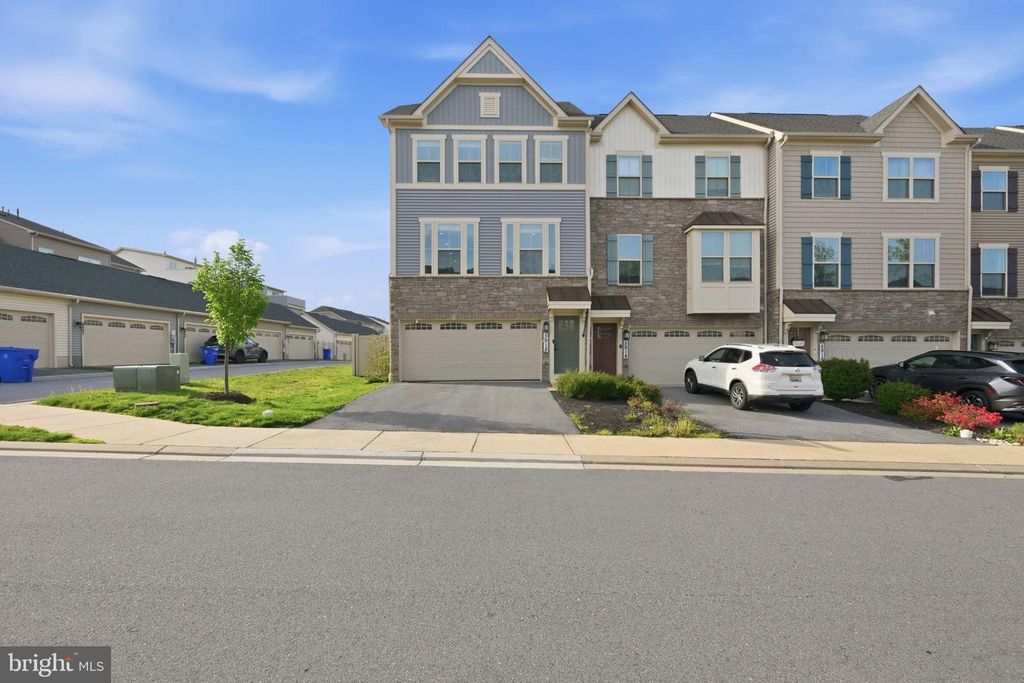 5912 PECKING STONE ST, New Market, MD 21774