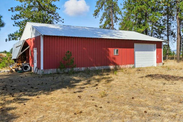 14510 W PINE BLUFF Rd, Nine Mile Falls, WA 99026