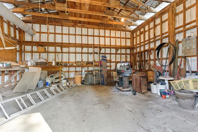 14510 W PINE BLUFF Rd, Nine Mile Falls, WA 99026