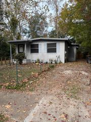 1631 W 14TH Street, Jacksonville, FL 32209