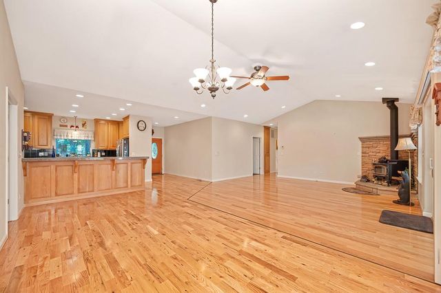 25917 Mount Misery Ln, Pioneer, CA 95666