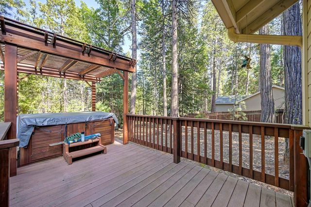 25917 Mount Misery Ln, Pioneer, CA 95666