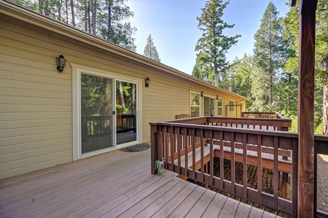25917 Mount Misery Ln, Pioneer, CA 95666