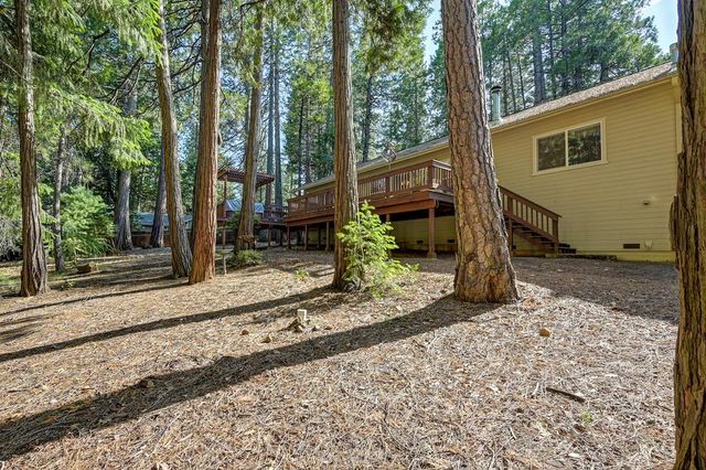 25917 Mount Misery Ln, Pioneer, CA 95666