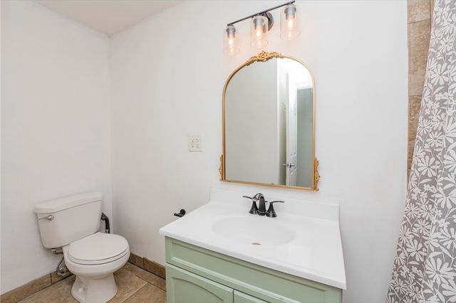 7803 Redbank Lane, Huber Heights, OH 45424