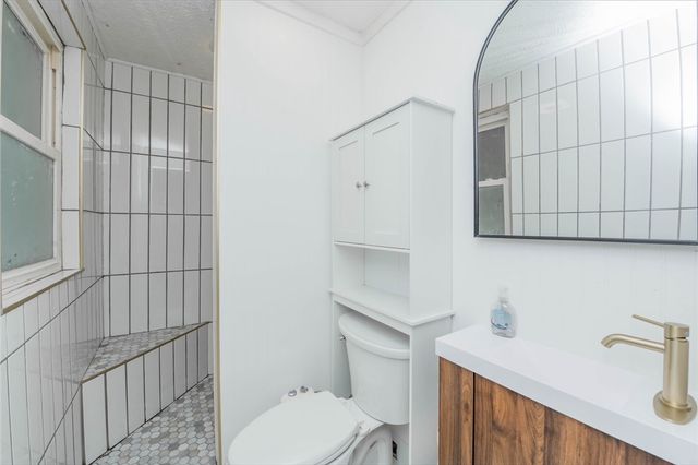 7803 Redbank Lane, Huber Heights, OH 45424