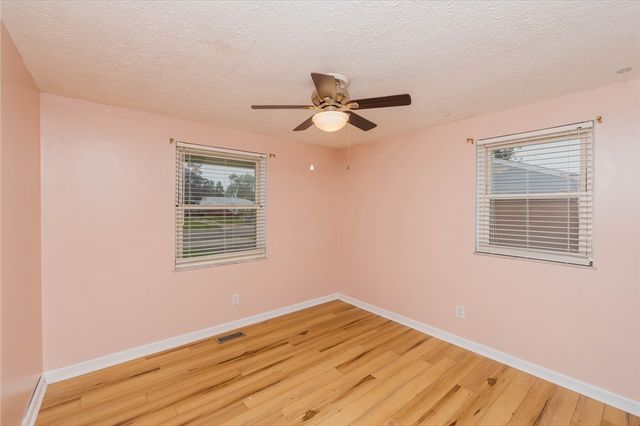 7803 Redbank Lane, Huber Heights, OH 45424
