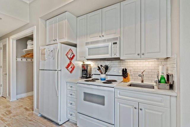 95 Laura Hamilton Boulevard 209, Santa Rosa Beach, FL 32459