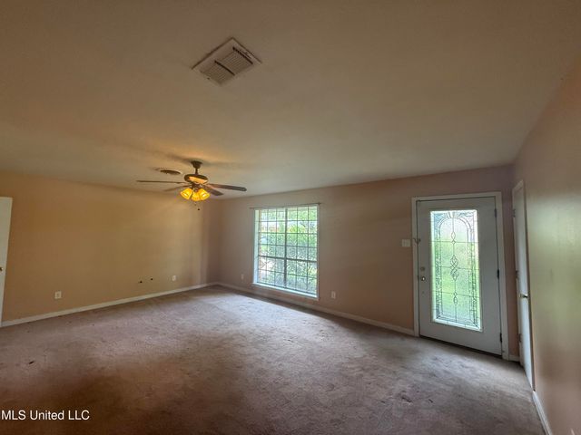 104 Mcgregor Way, Natchez, MS 39120