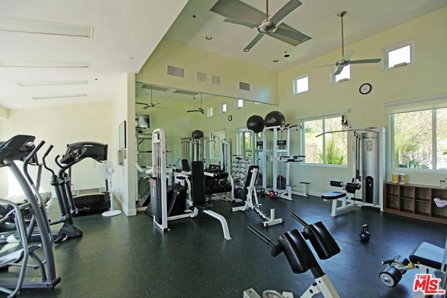 1626 Chastain, Pacific Palisades (los Angeles), CA 90272