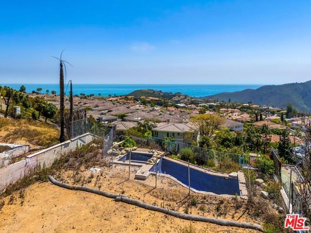 1626 Chastain, Pacific Palisades (los Angeles), CA 90272