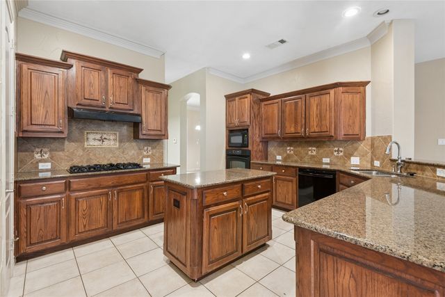 4812 Cargill Circle, Fort Worth, TX 76244