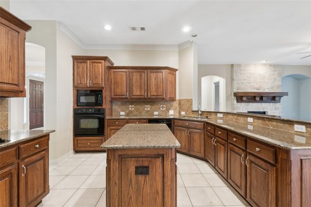 4812 Cargill Circle, Fort Worth, TX 76244