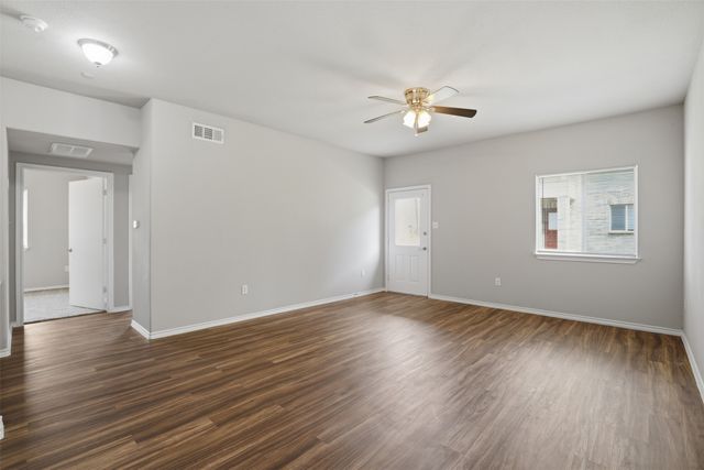 514 E Hazelwood Street B, Princeton, TX 75407