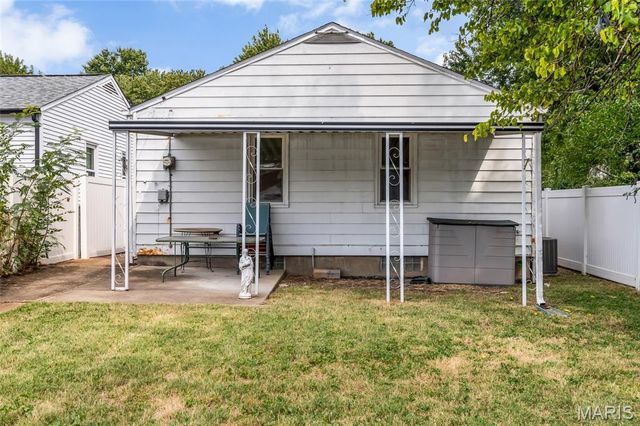 5224 Potomac Street, St Louis, MO 63139