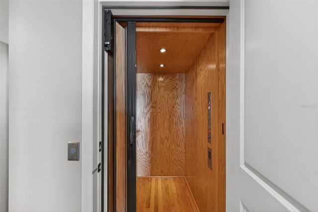 5840 BALAO WAY S, St Pete Beach, FL 33706